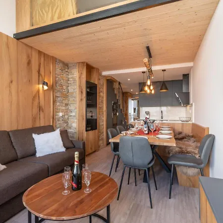 Apartment Les Hauts Du Val Claret - Val Claret-23 By Interhome
